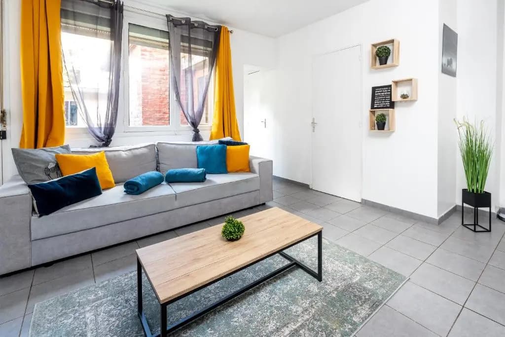 Standard Apartment