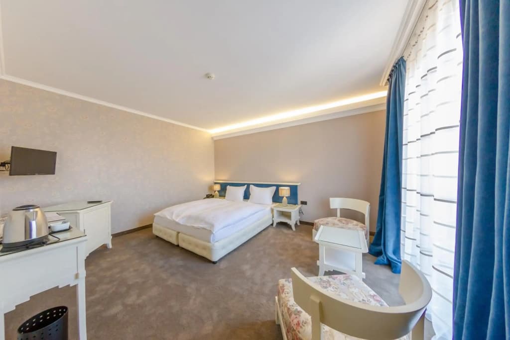 Hotel photo 11