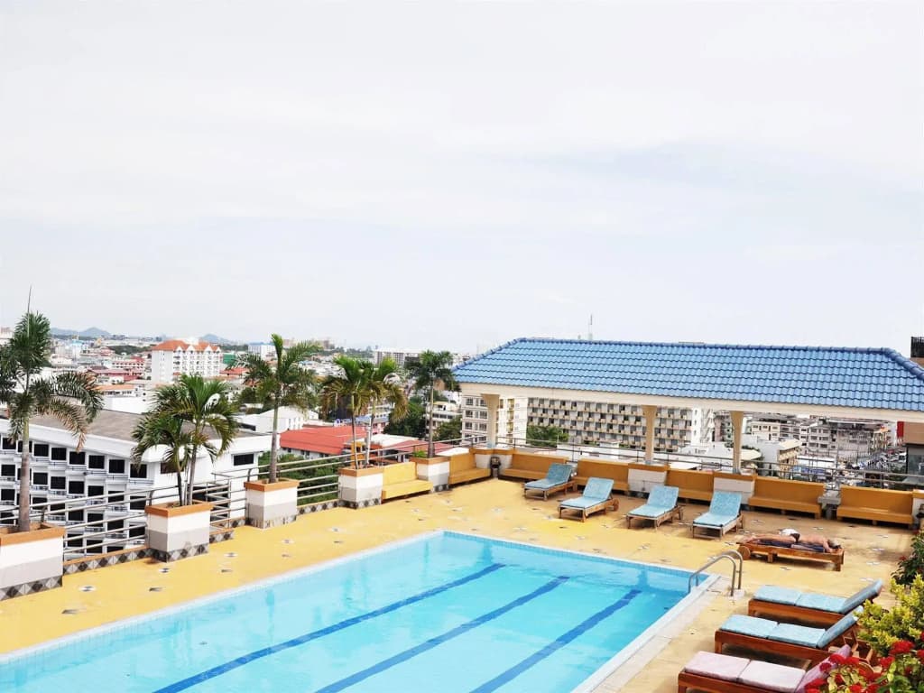 Hotel photo 13