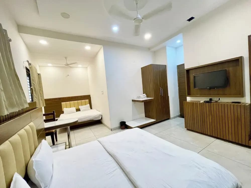 Deluxe Quadruple room