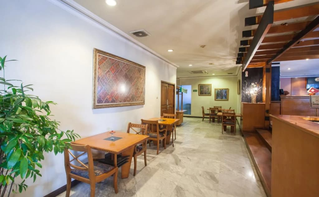 Hotel photo 12