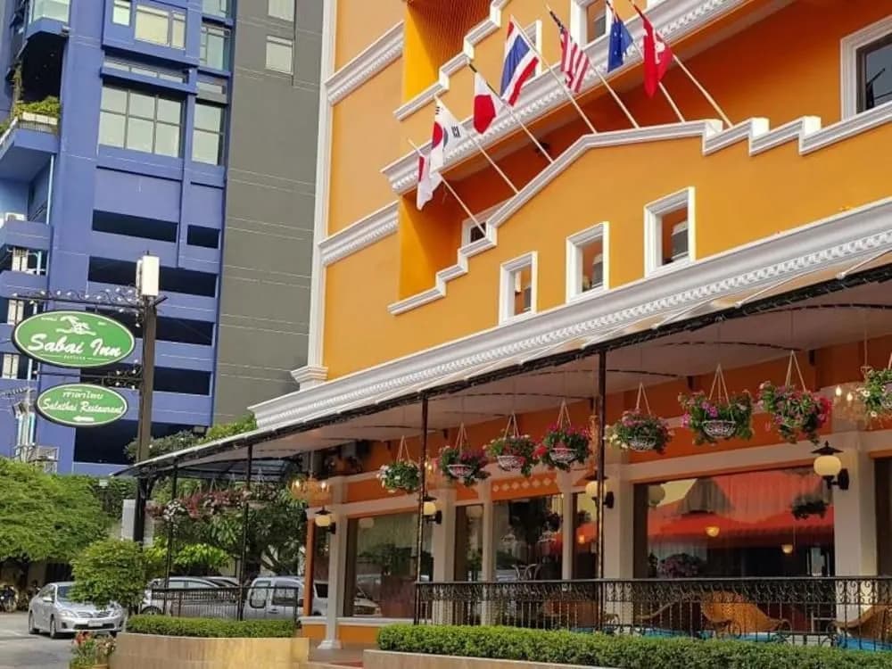 Hotel photo 1