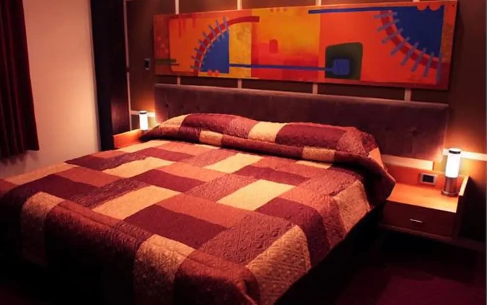 Economy room