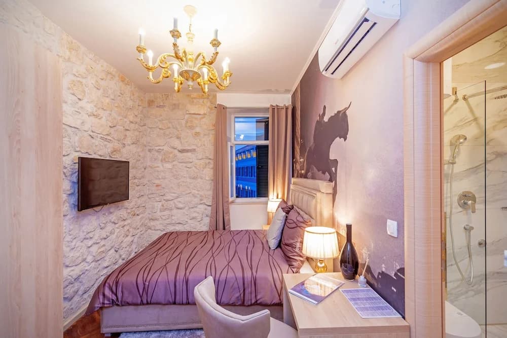 Comfort Double room with sea view full double bed
