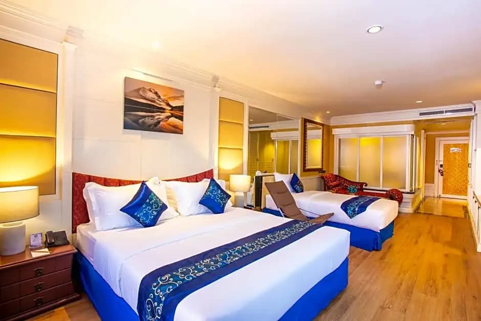 Standard Double room with balcony full double bed