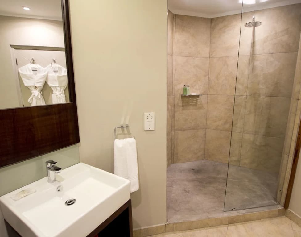 Suite with balcony