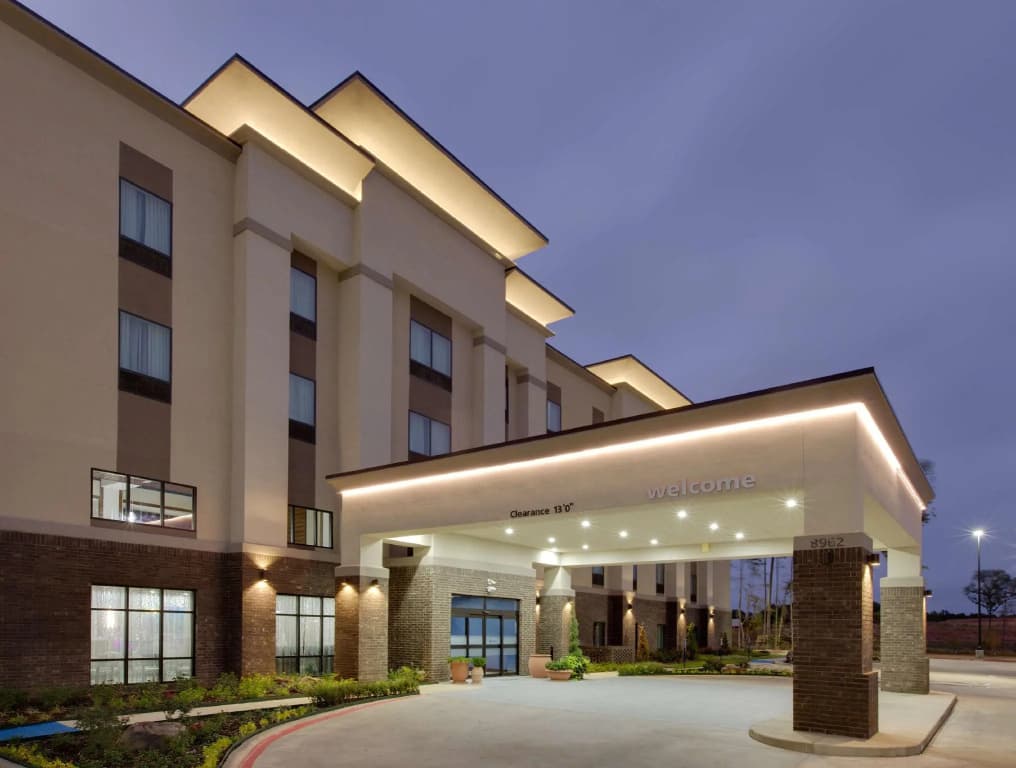 Hotel photo 1