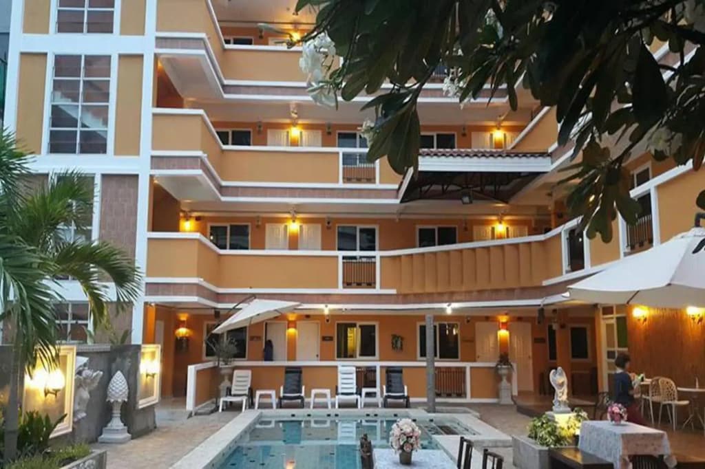 Hotel photo 8