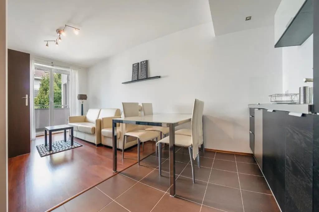 Apartment with balcony