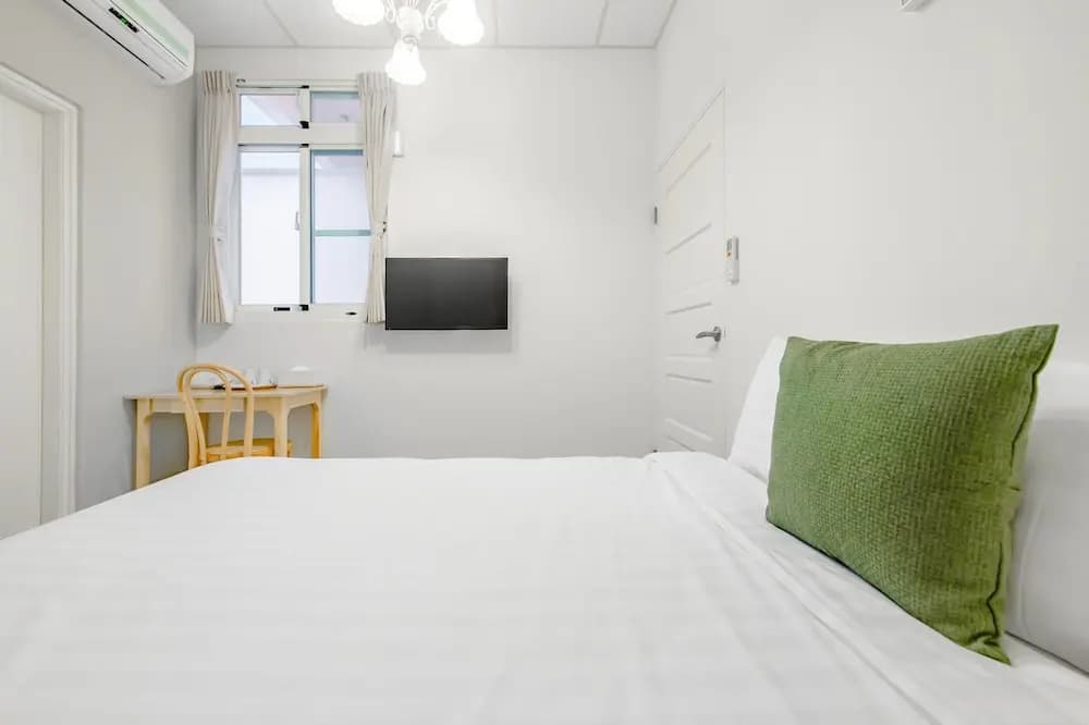 Standard Double room full double bed