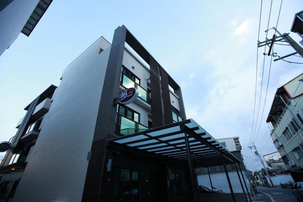 Hotel photo 1
