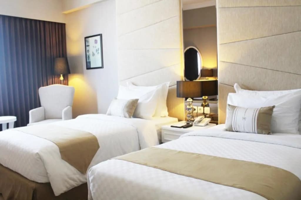 Deluxe Double room twin beds