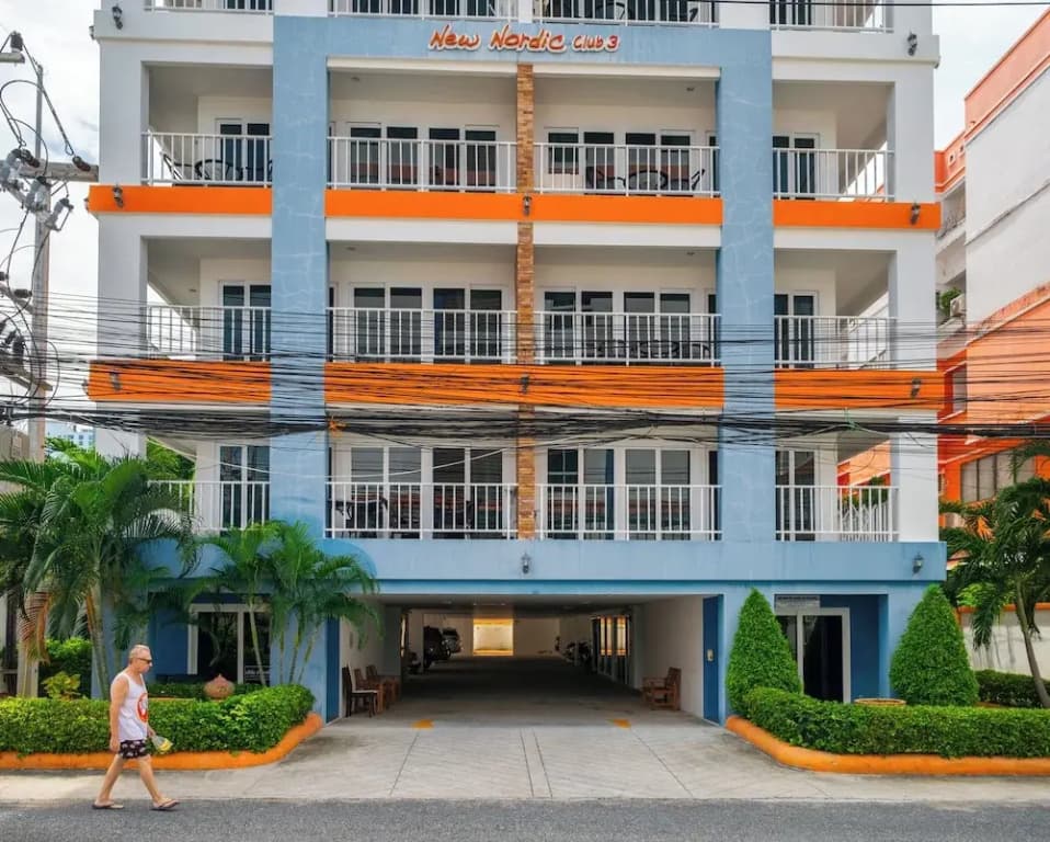 Hotel photo 1