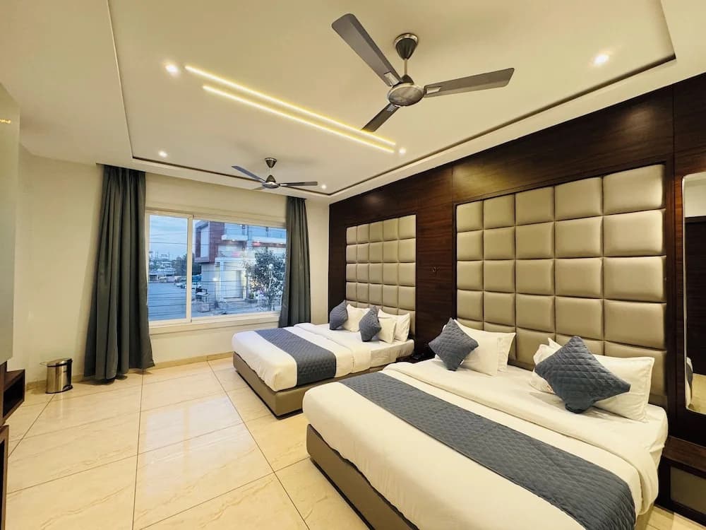 Premium room