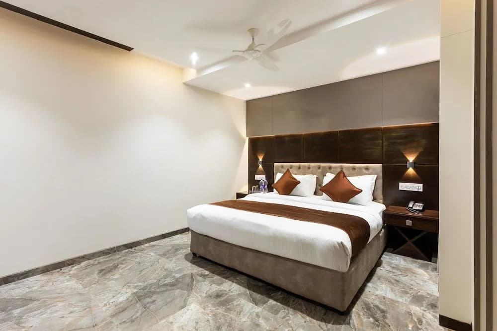 Hotel photo 12