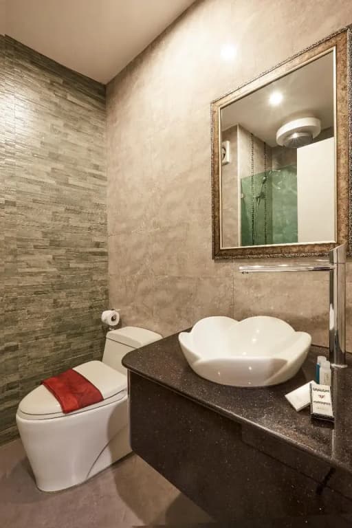 Standard Double room with balcony full double bed