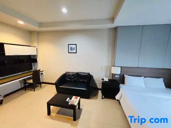 Double Studio full double bed