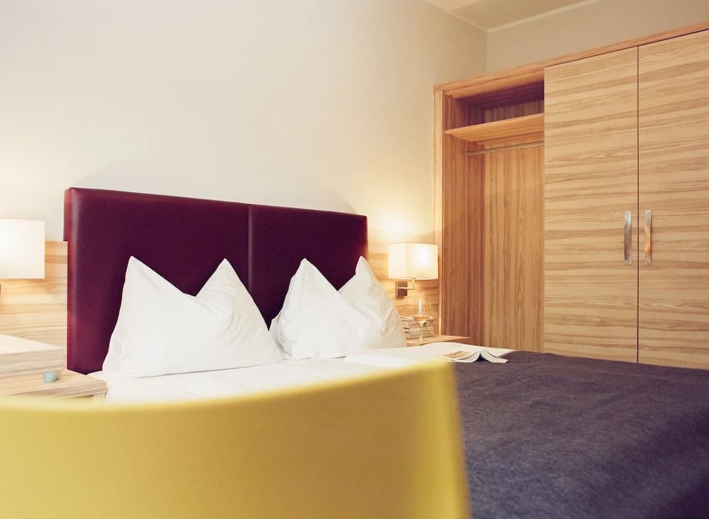 Economy room
