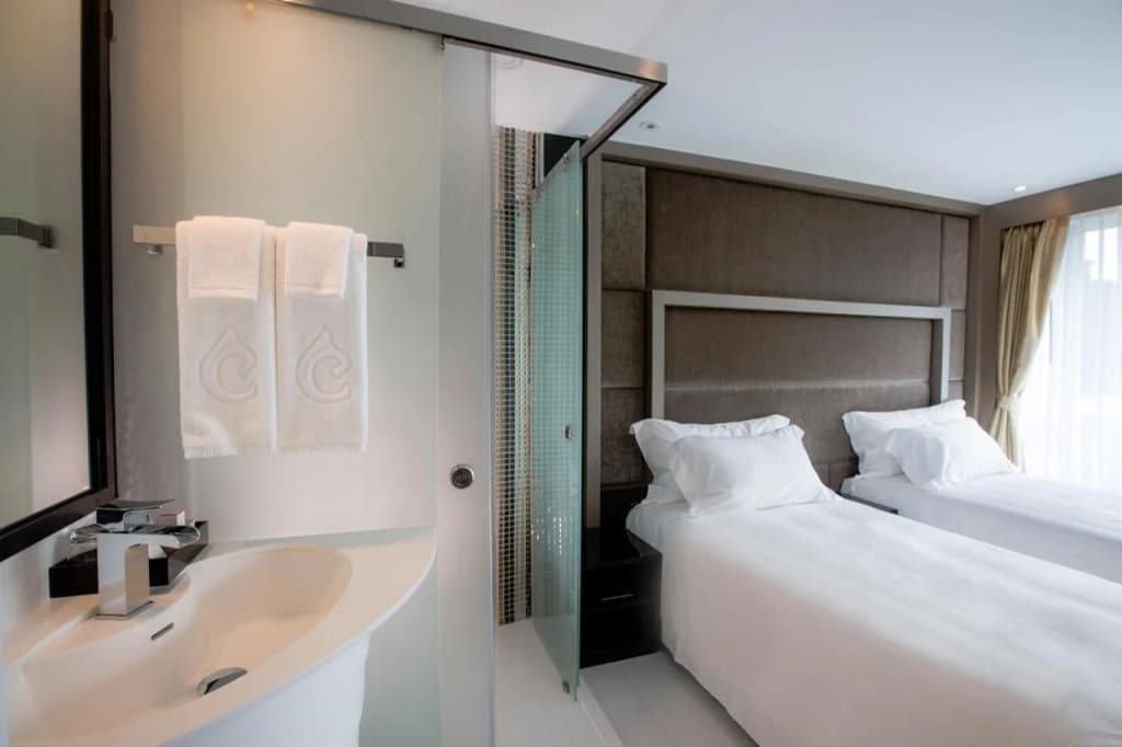 Hotel photo 10