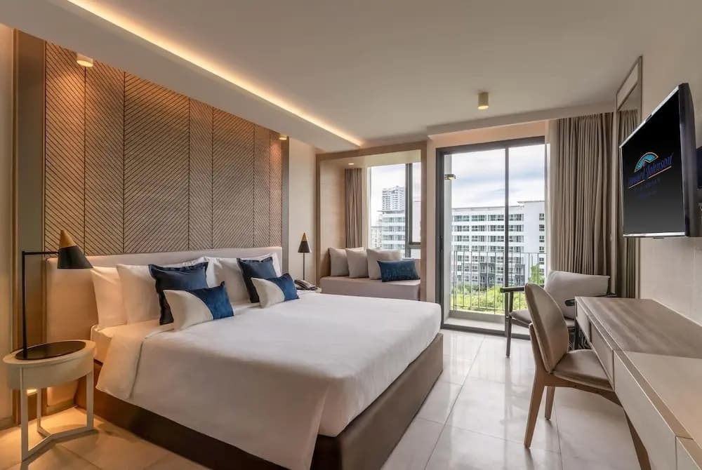 Superior Double room with ocean view full double bed