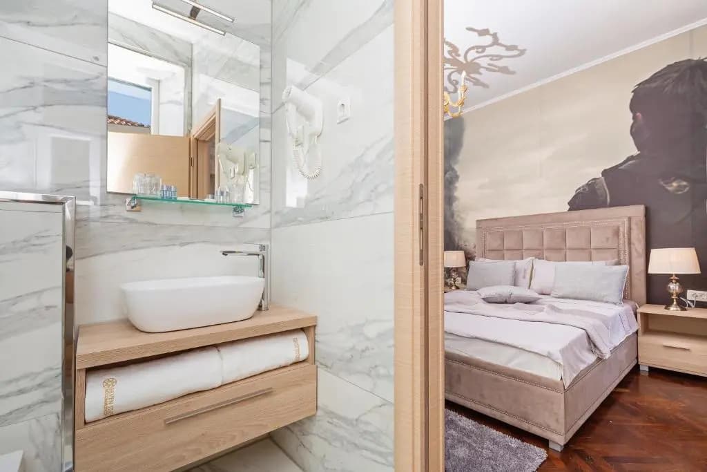 Standard Double room with sea view full double bed