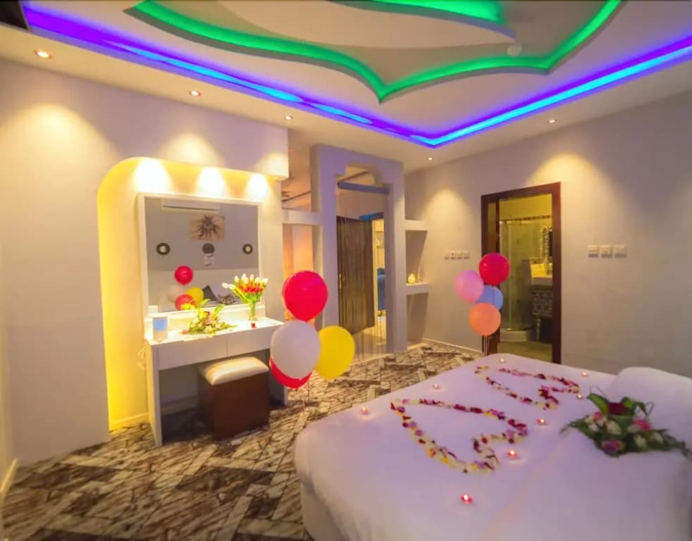 Hotel photo 12