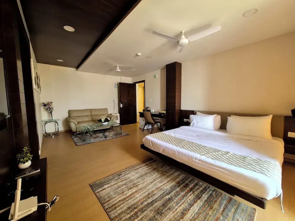 Hotel photo 1
