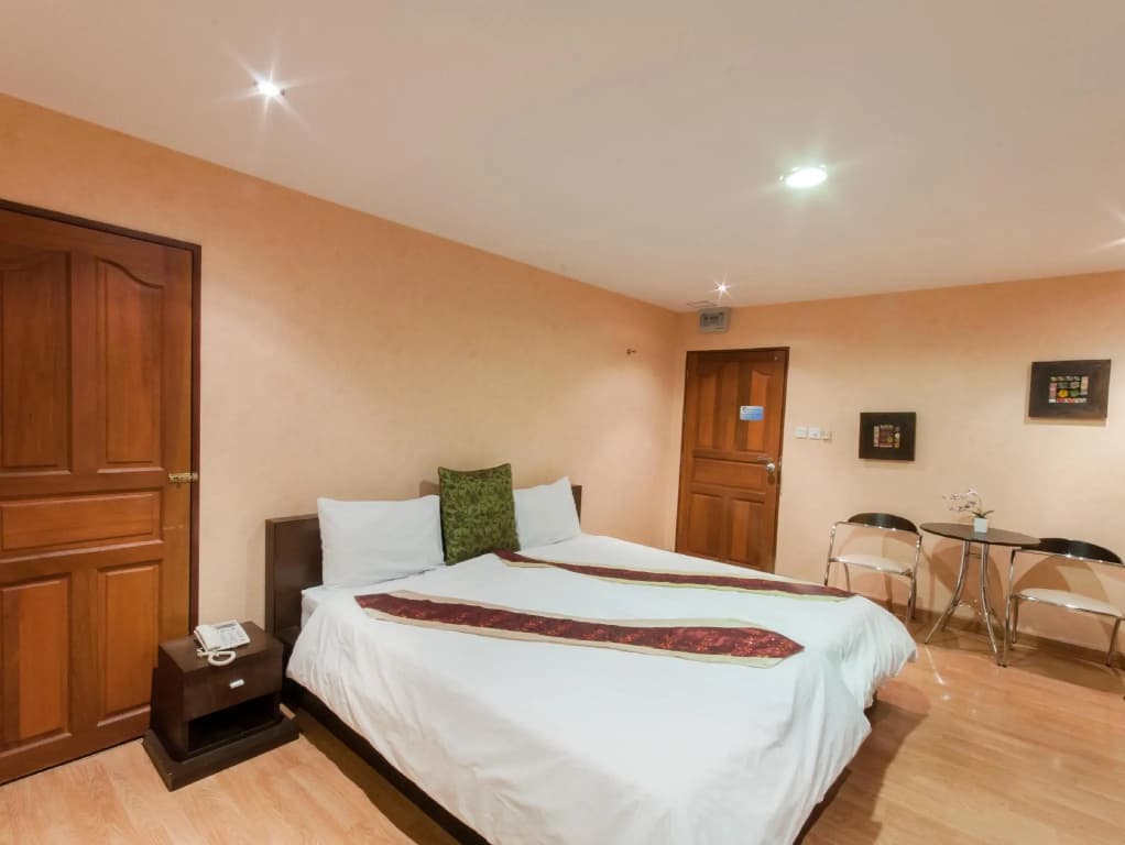 Standard Double room twin beds