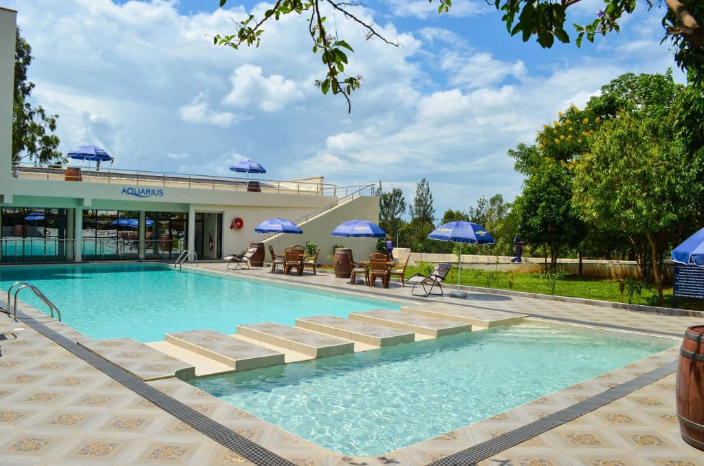 Hotel photo 12