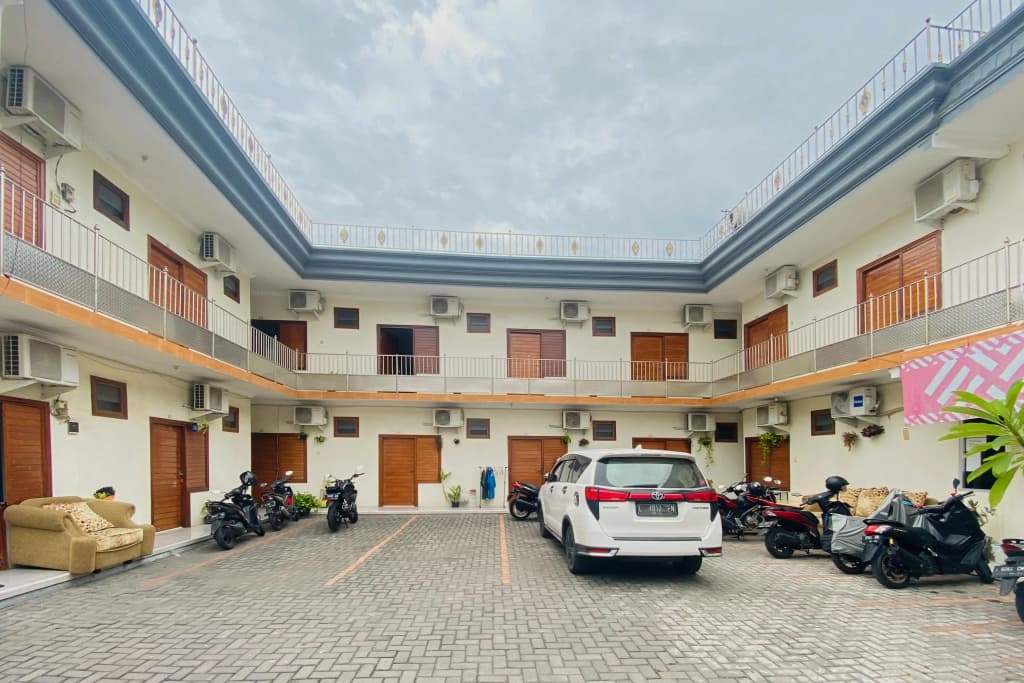 Hotel photo 1