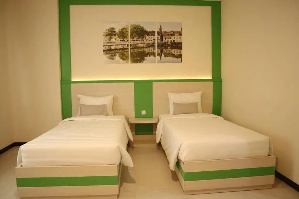 Deluxe Double room twin beds