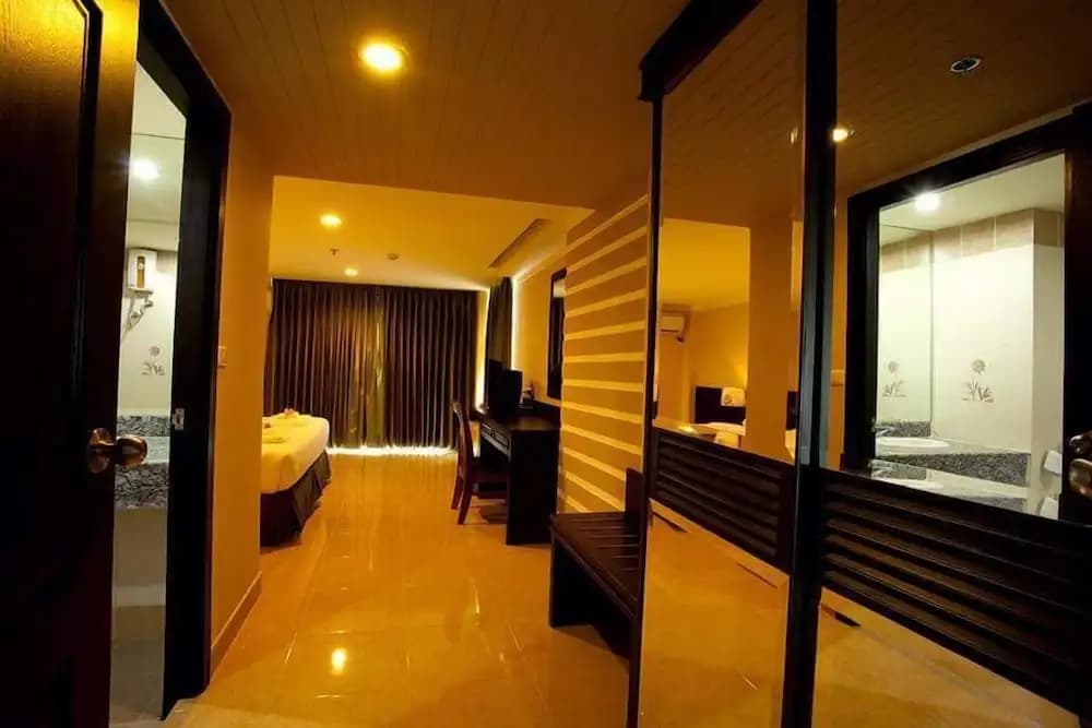 Deluxe Double room full double bed