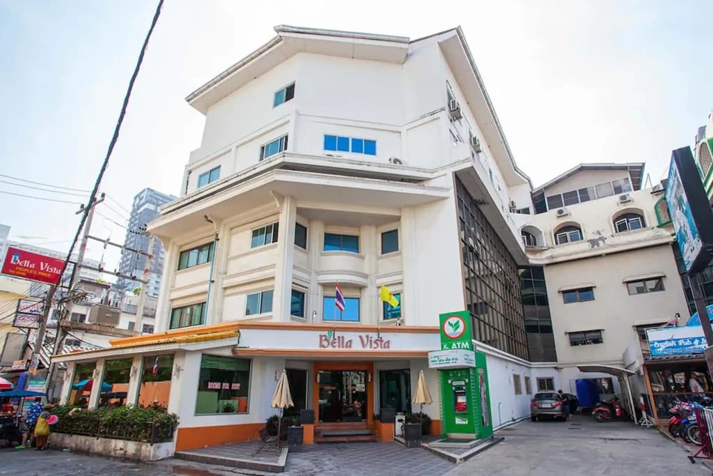 Hotel photo 1