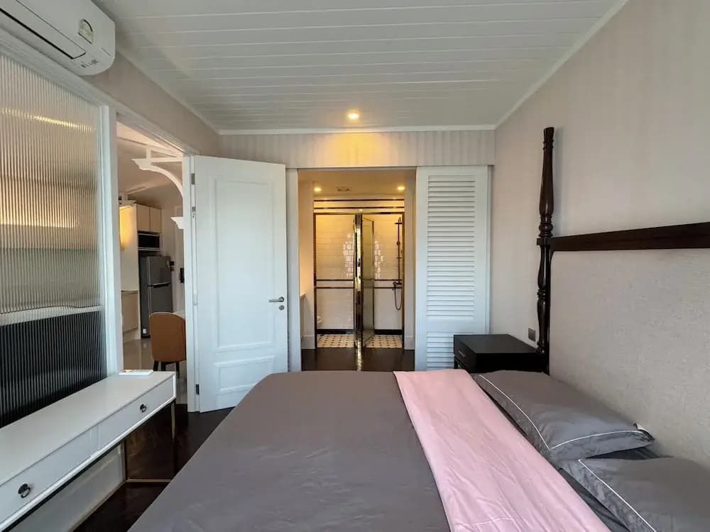 Standard Double room with city view twin beds