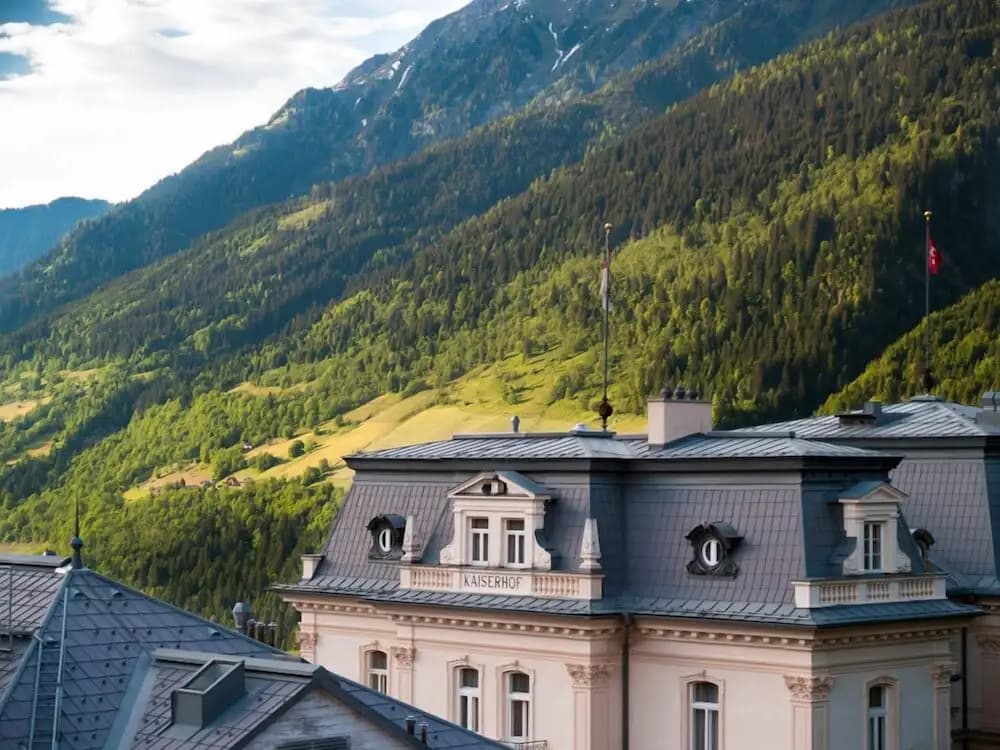 Standard Double room with mountain view full double bed