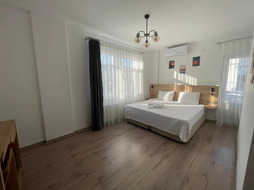 Standard Double room with balcony full double bed