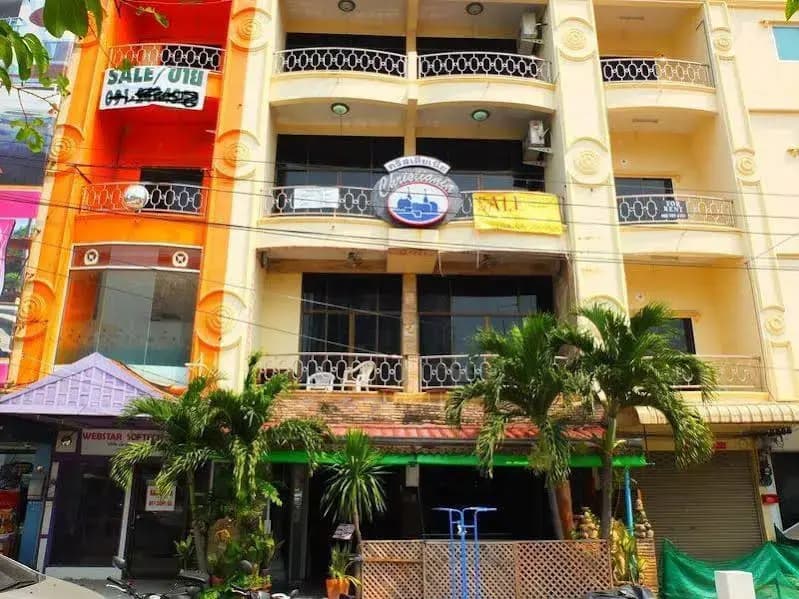Hotel photo 1