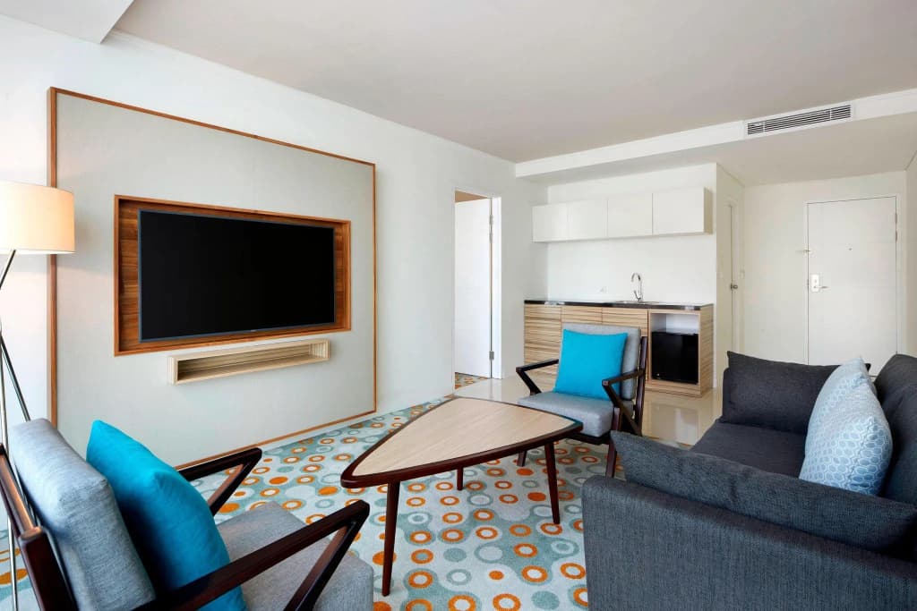 1 Bedroom Double Junior Suite full double bed