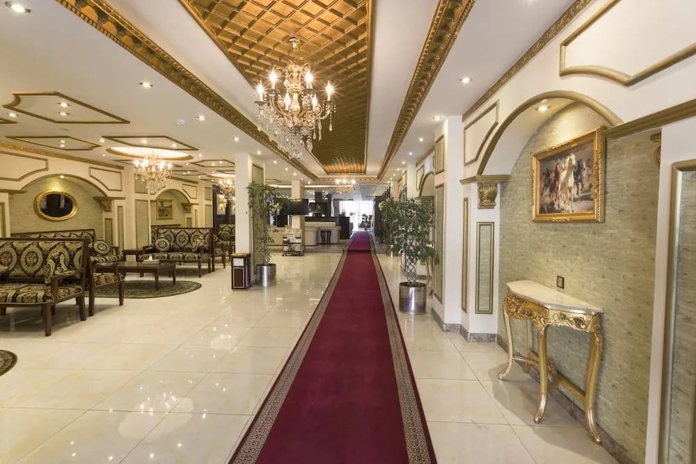 Hotel photo 12
