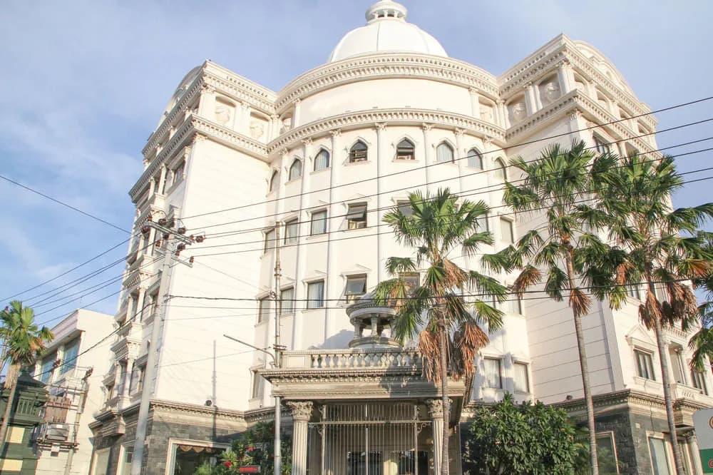 Hotel photo 1