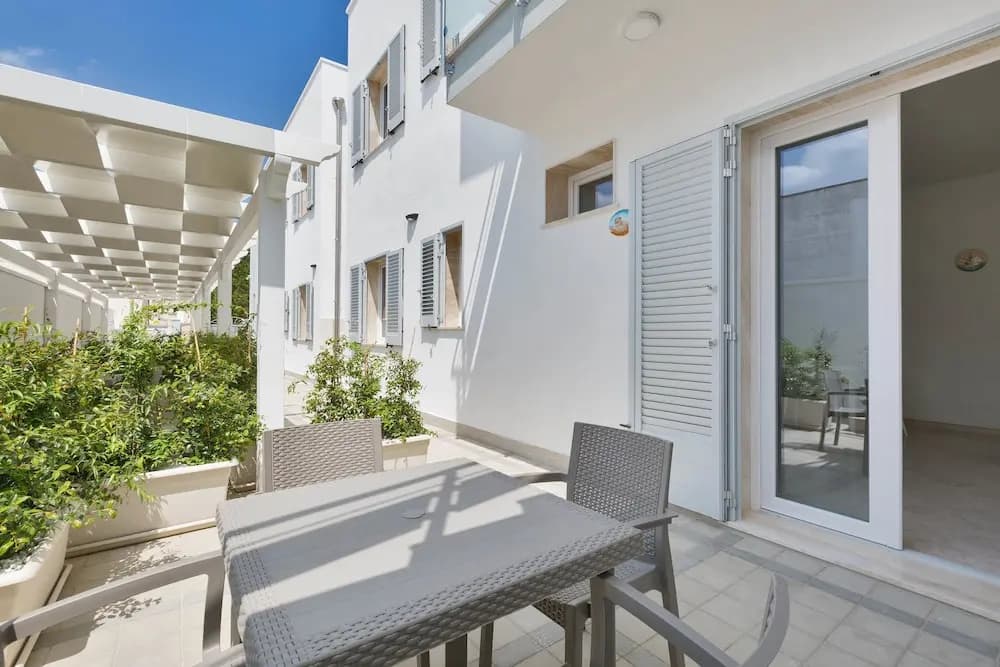 Standard Apartment