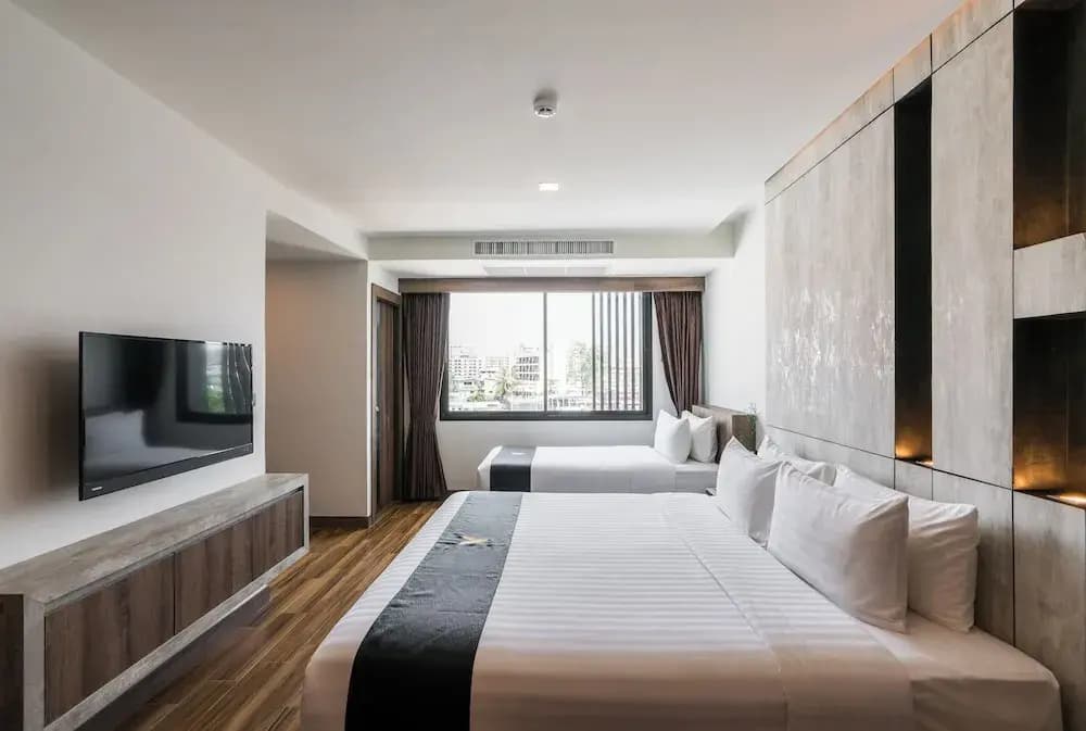 Superior Triple room with balcony