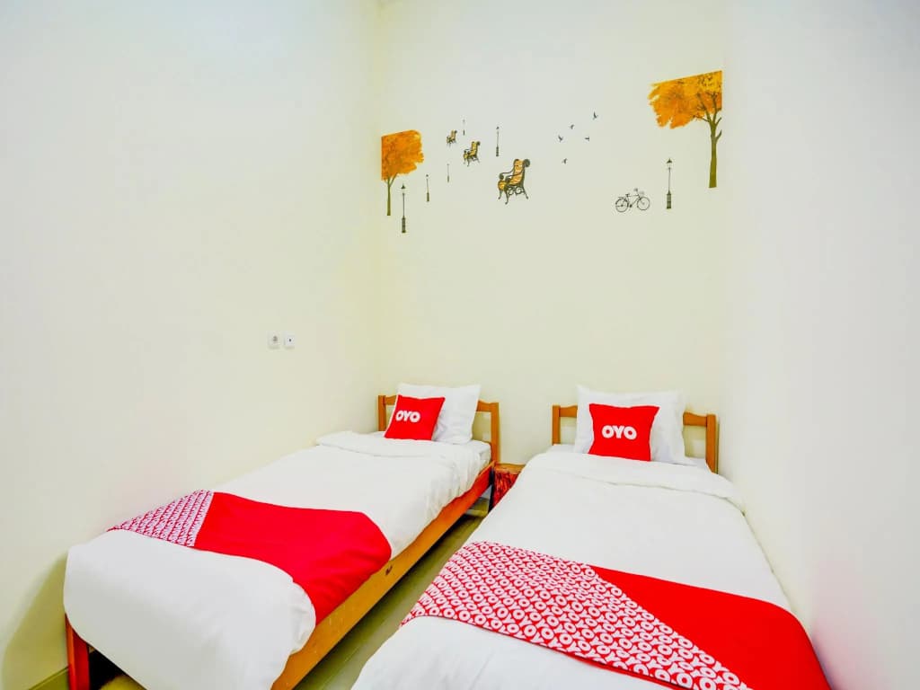 Economy room