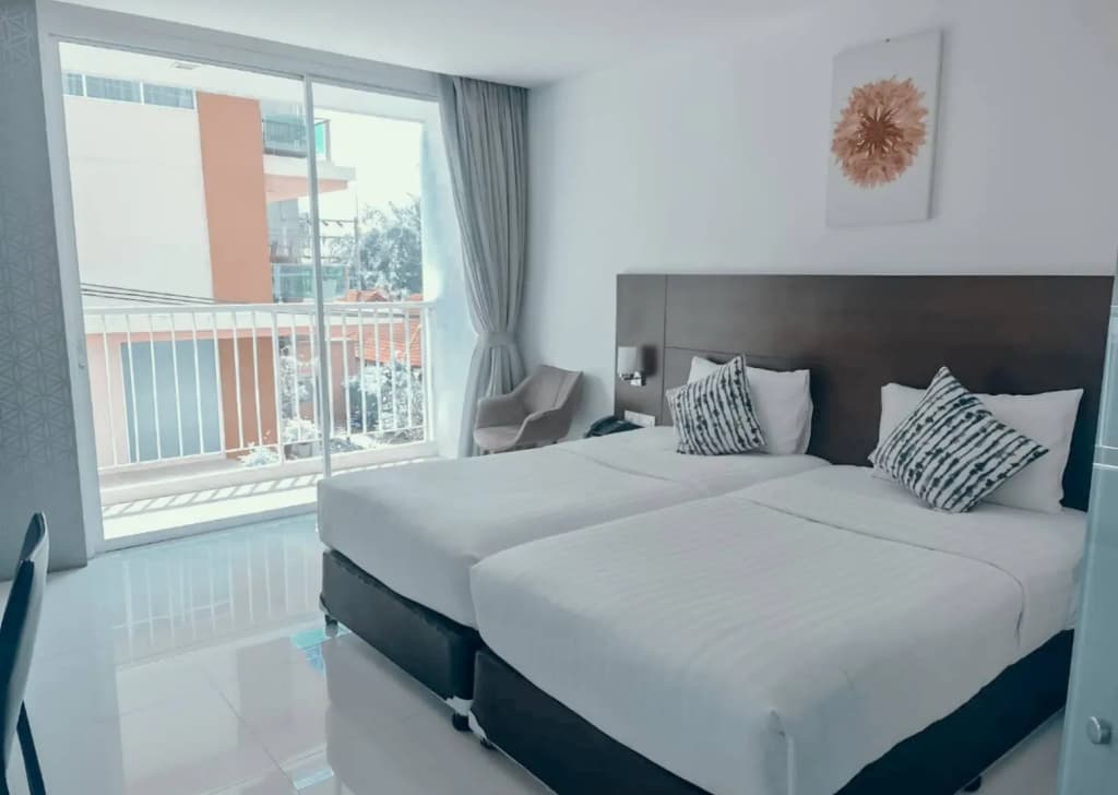 Standard room with balcony