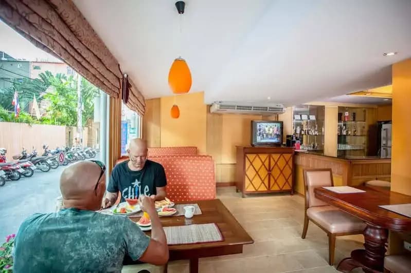 Hotel photo 13