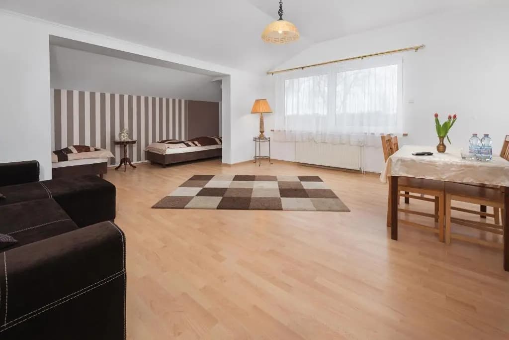 Apartment with balcony