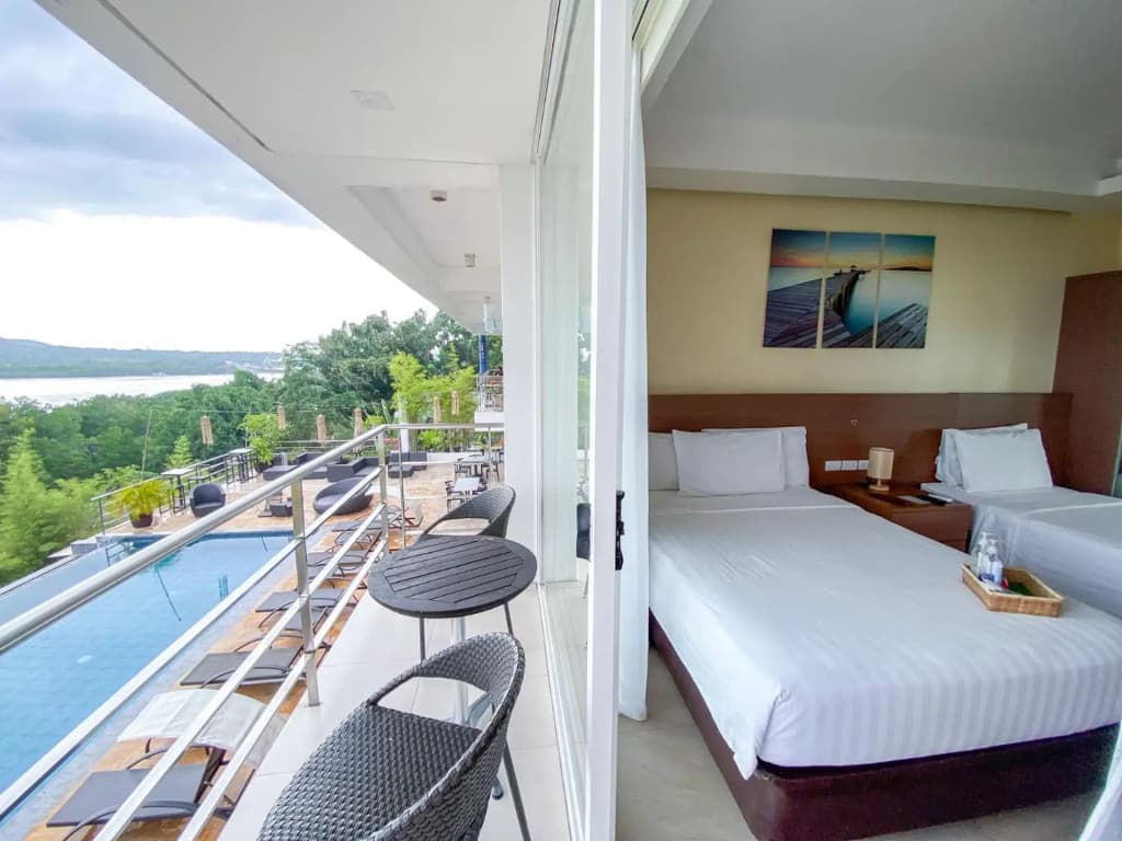 Hotel photo 8