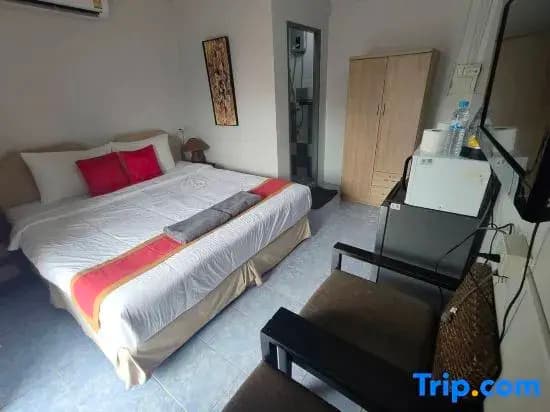 Standard Double room with balcony full double bed