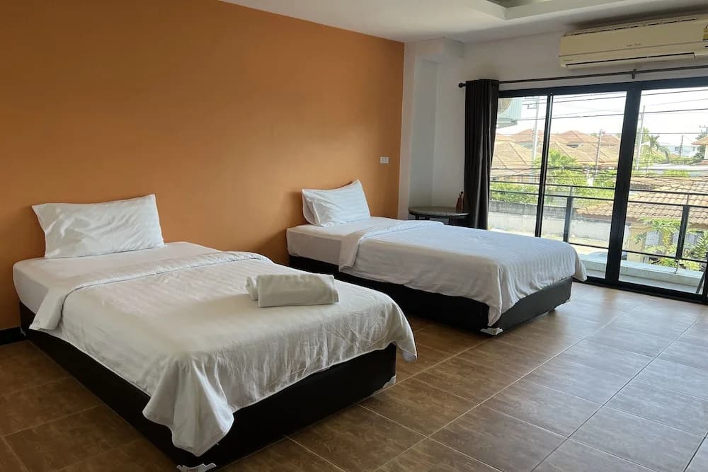 Deluxe Double room twin beds
