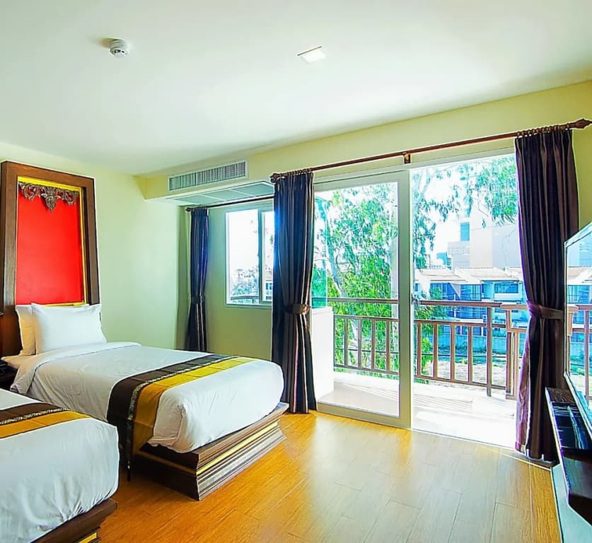 Hotel photo 8